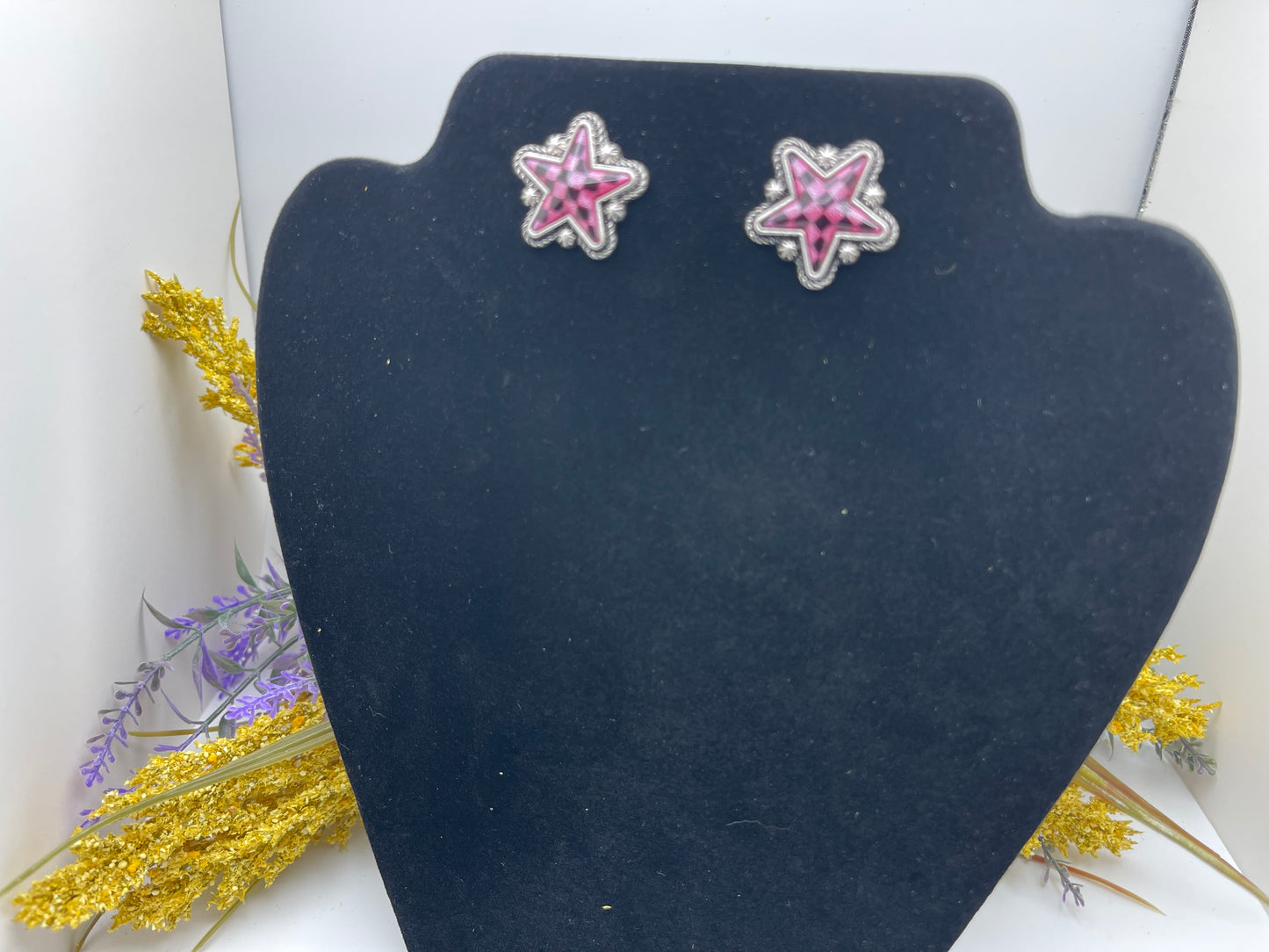 Pink Black Checker Stars