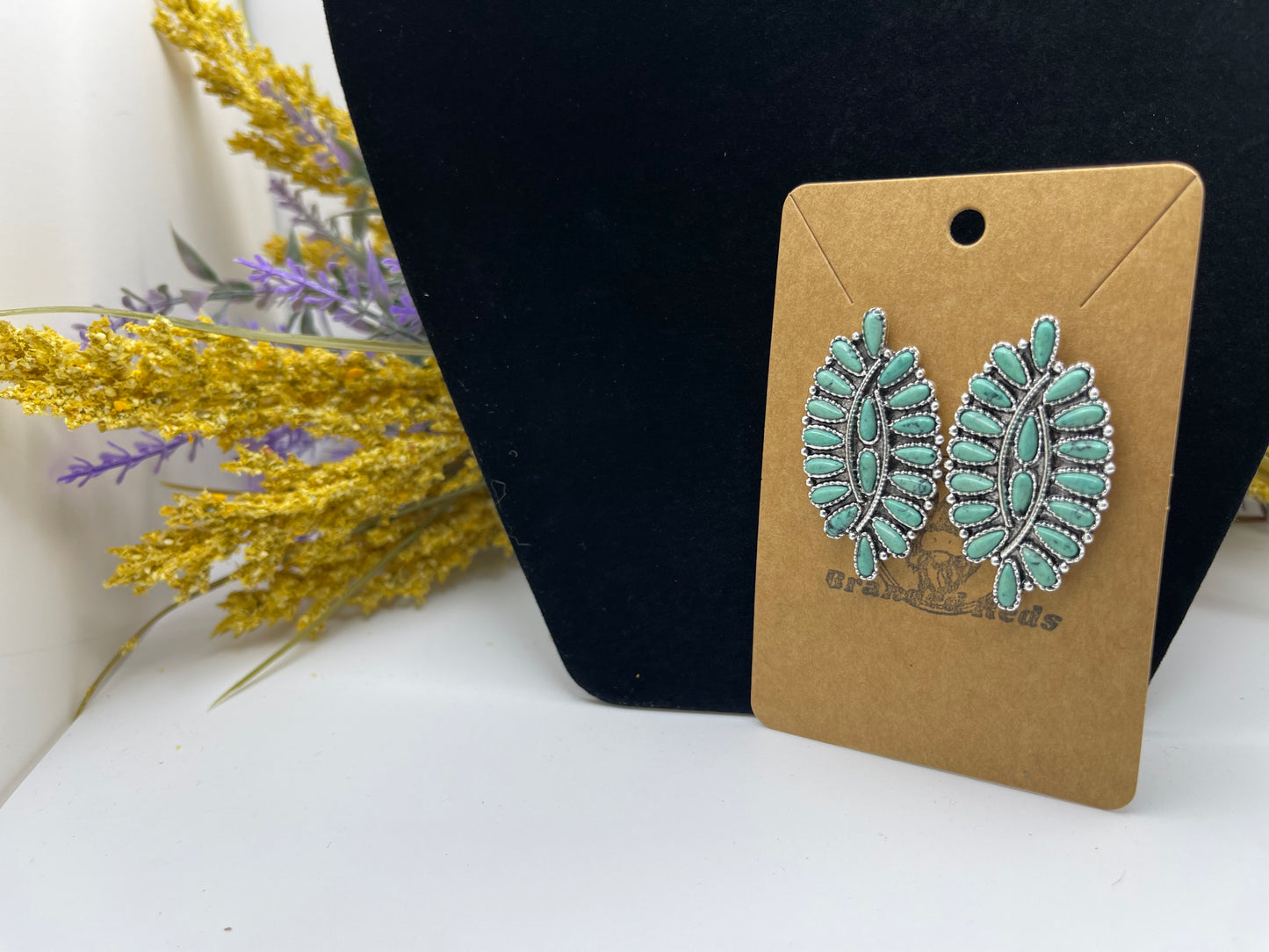 Turquoise Leaf