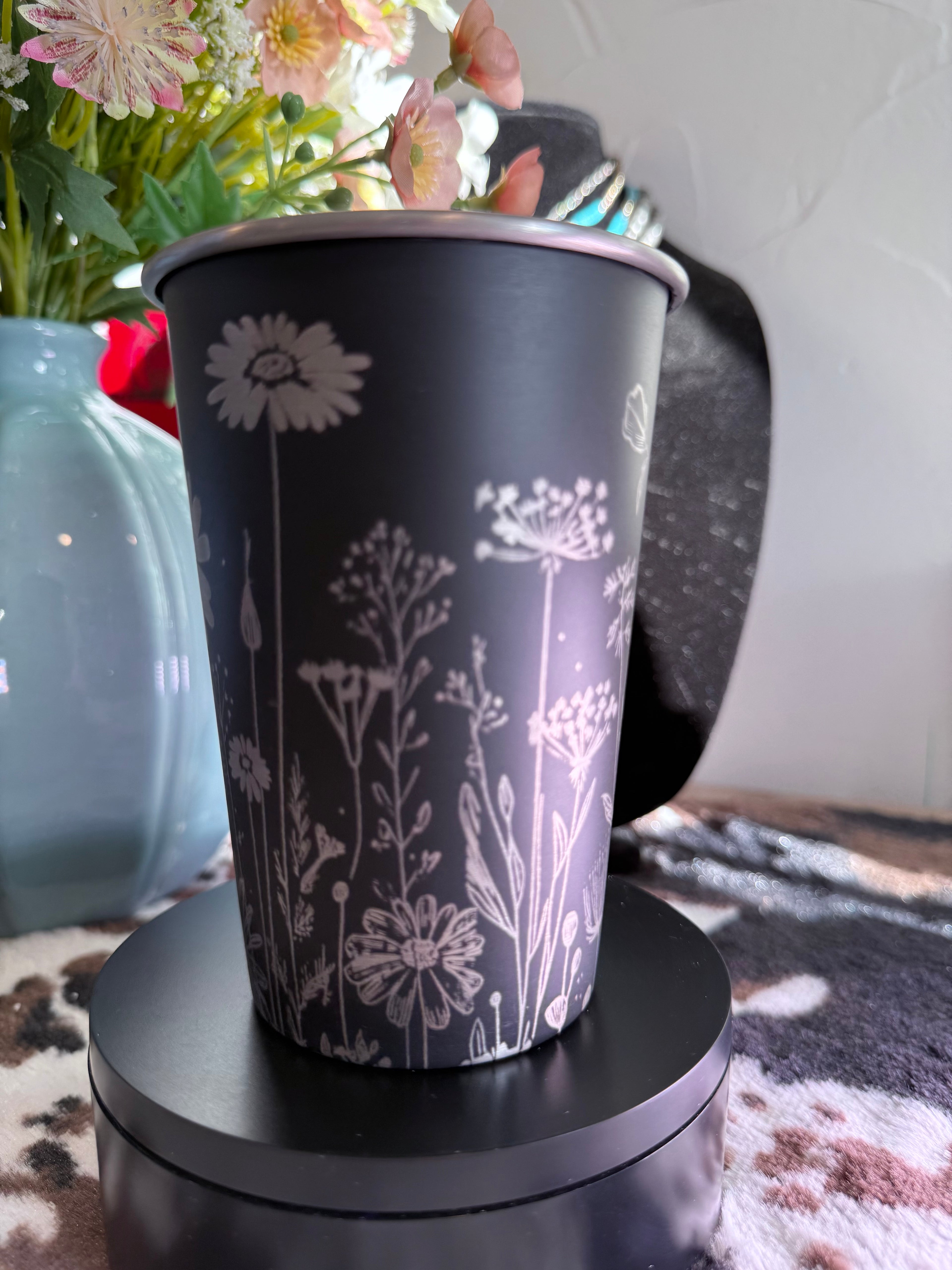 Cups & Tumblers