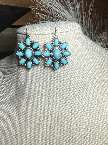 Turquoise Bloom Stone Necklace & Earring Set