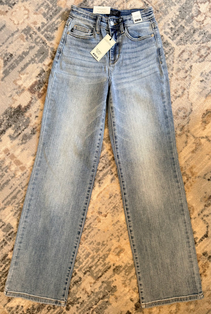 Backroad Straight Leg Jeans
