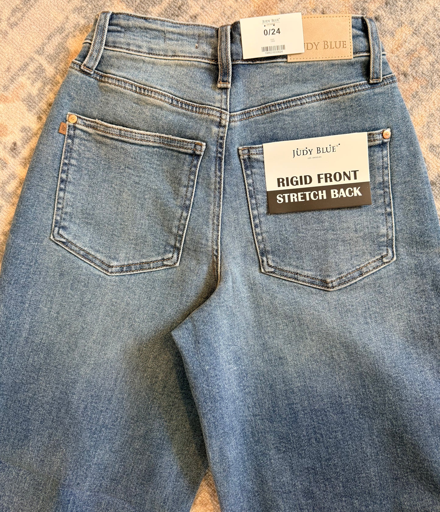 Canyon Road Raw Hem Jeans