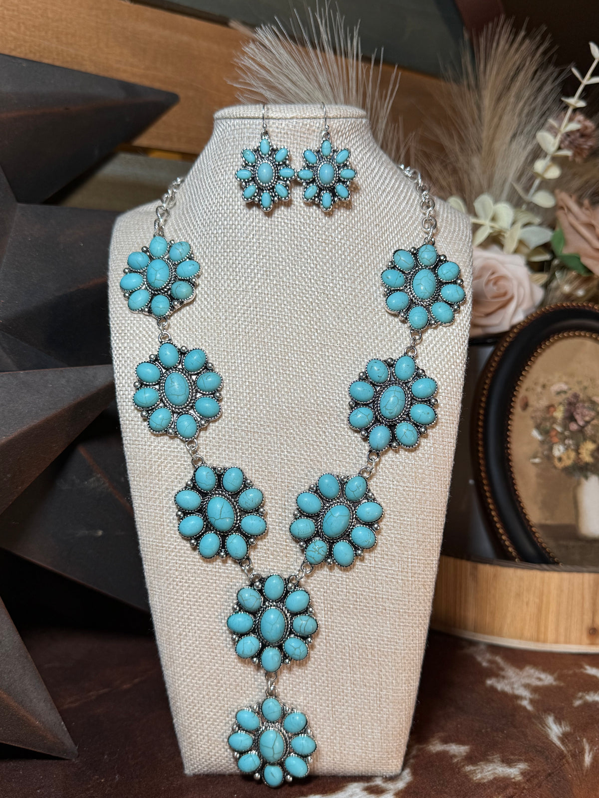 Turquoise Bloom Stone Necklace & Earring Set
