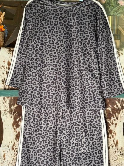 Wild Card Leopard Lounge Set  Product Description