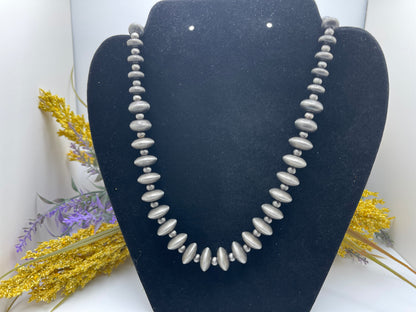 Oblong Navajo Perls