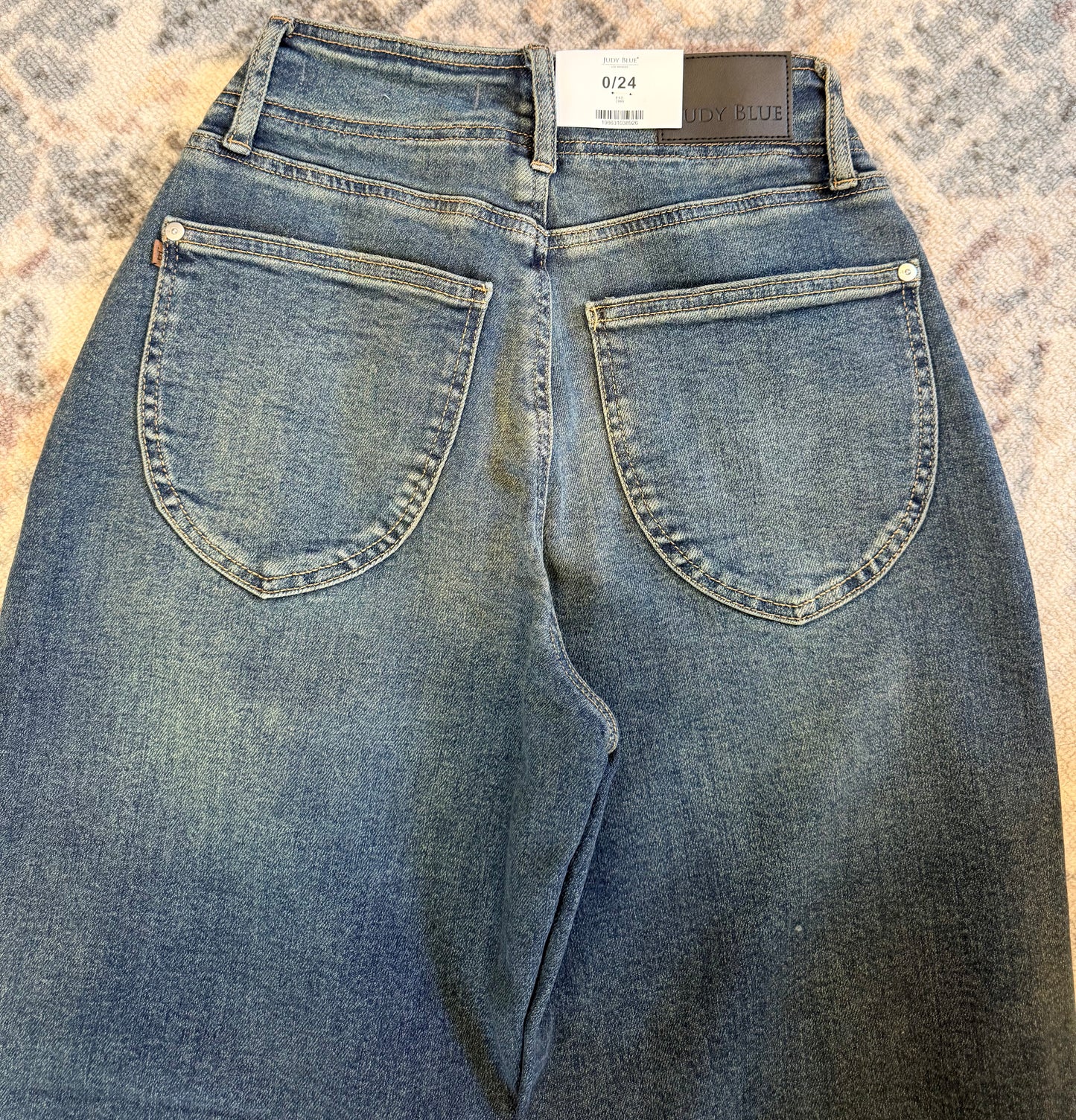 Saddle Up Barrel Jeans