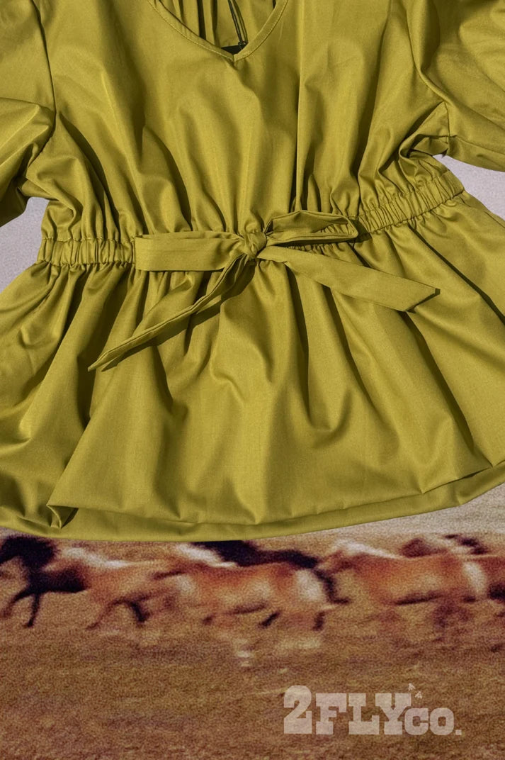 Prairie Bloom Peplum Top – Olive